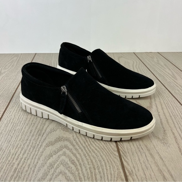 Aqua College Flivia Women's Suede Waterproof Slip-On Sneakers 11M Black $99 - Picture 1 of 8